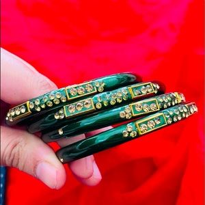 Bangles_green- set of 4